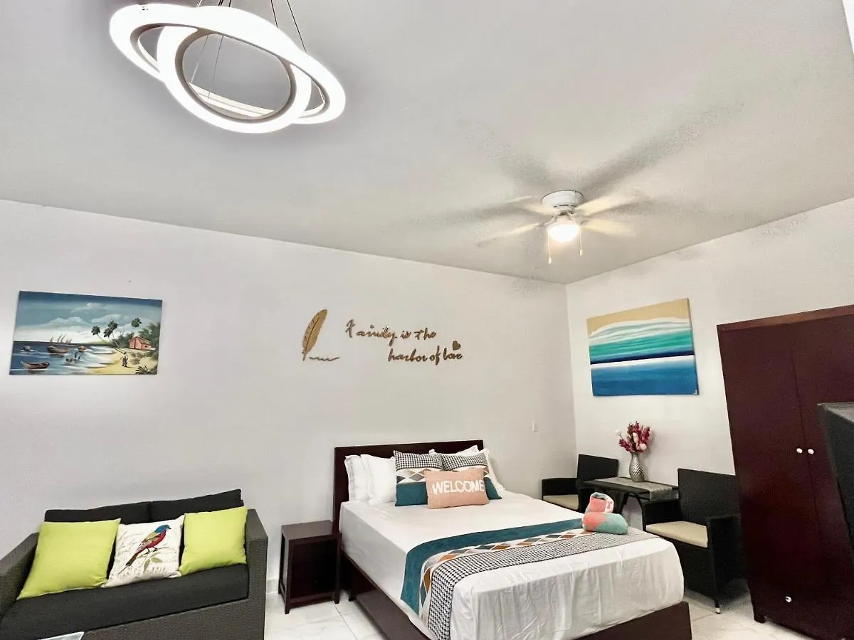 Cozy Apartment#2 In Venetian Road Providenciales